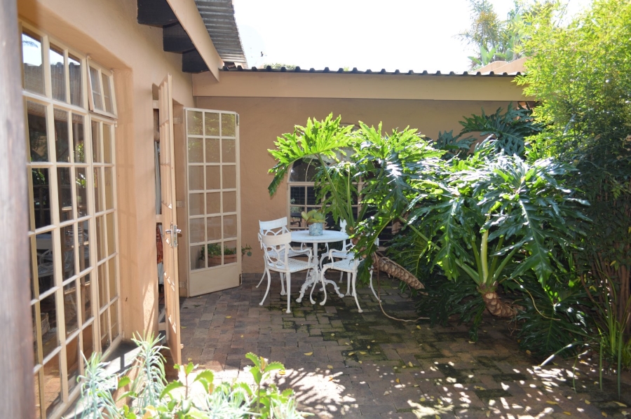 4 Bedroom Property for Sale in Wilkoppies North West